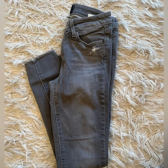 Paige Verdugo Raw Hem Ankle Jeans - Picture 4 of 13